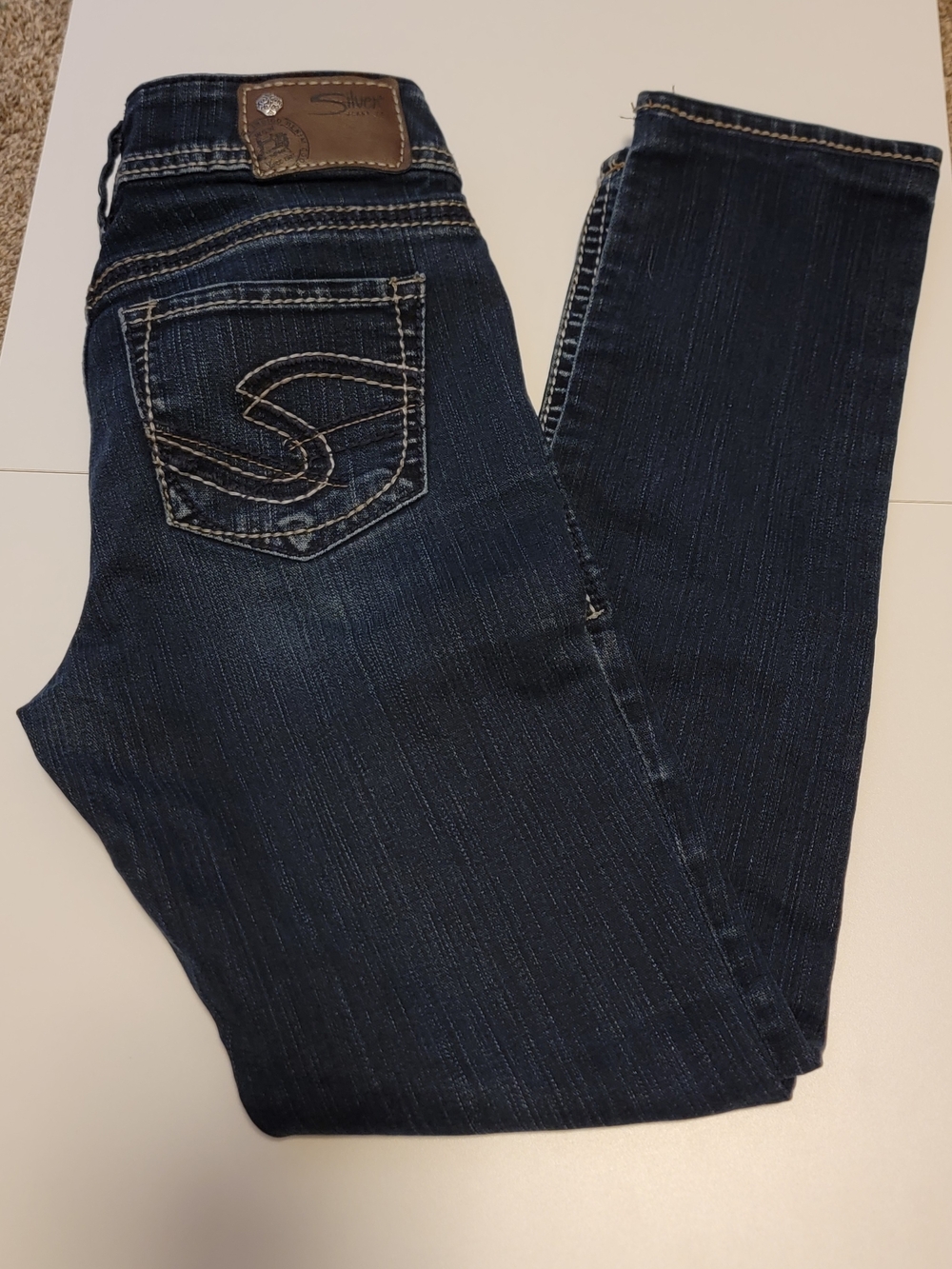 Silver Jeans W26XL31  Suki Slim Jeans